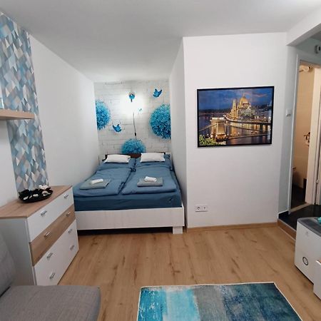 Skyblue Apartment Boedapest Buitenkant foto