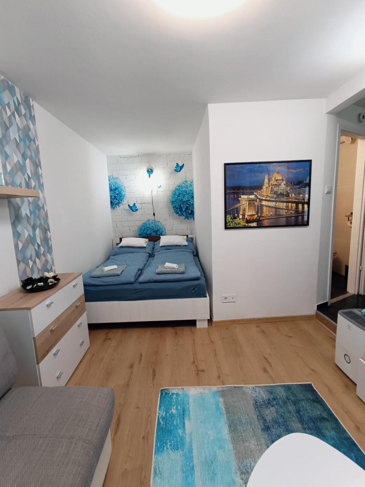 Skyblue Apartment Boedapest Buitenkant foto